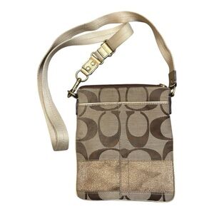 COACH Signature Canvas beige gold Crossbody Purse Satchel Bag Size Small